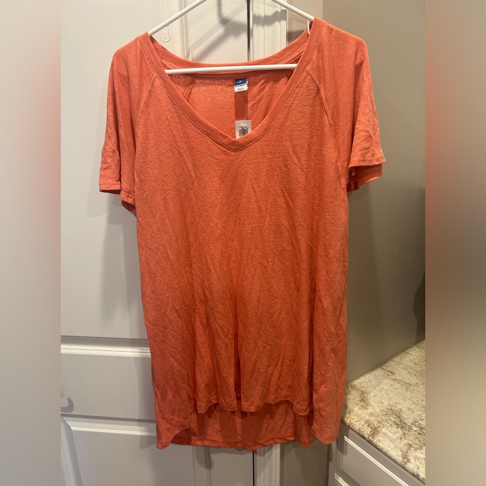 Women’s Old Navy V Neck Tee Shirt Short Sleeve Medium Tall NWT